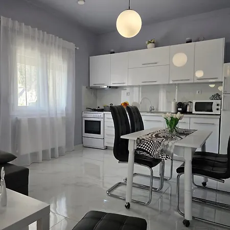 Heavenly Escape Apartamento Kavala