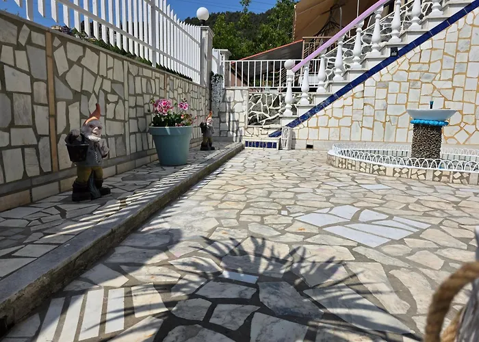 Διαμέρισμα Heavenly Escape *