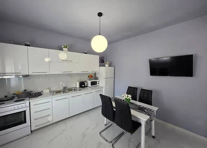Heavenly Escape Apartament